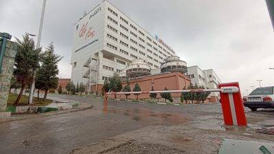 بیمارستان-فرهیختگان راهبند فک